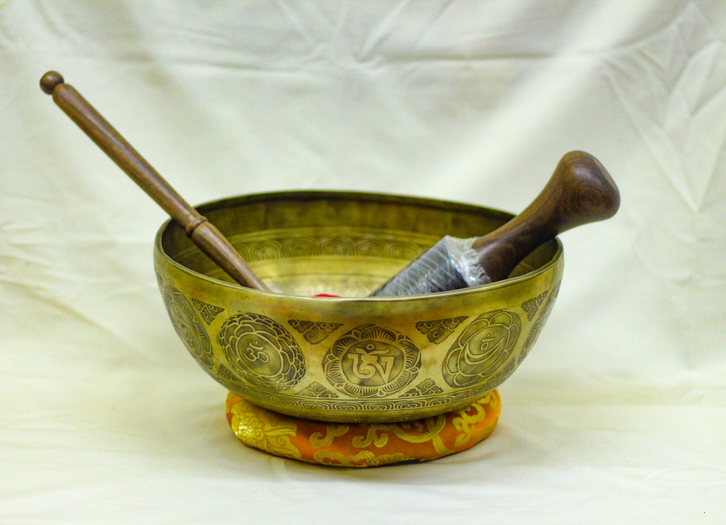 Green Tara Engraved Singing Bowl