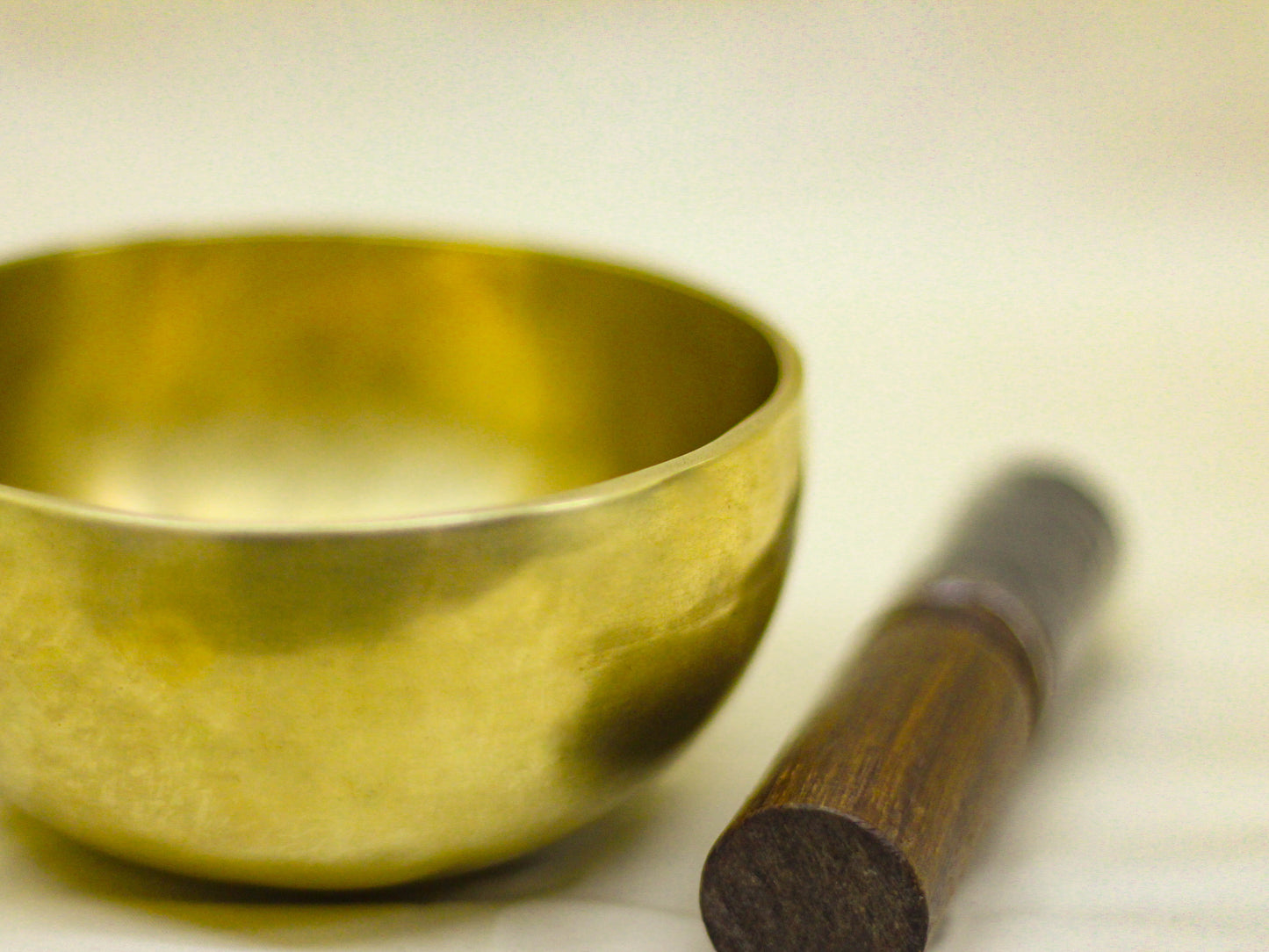 Plain Golden Singing Bowl (Small)