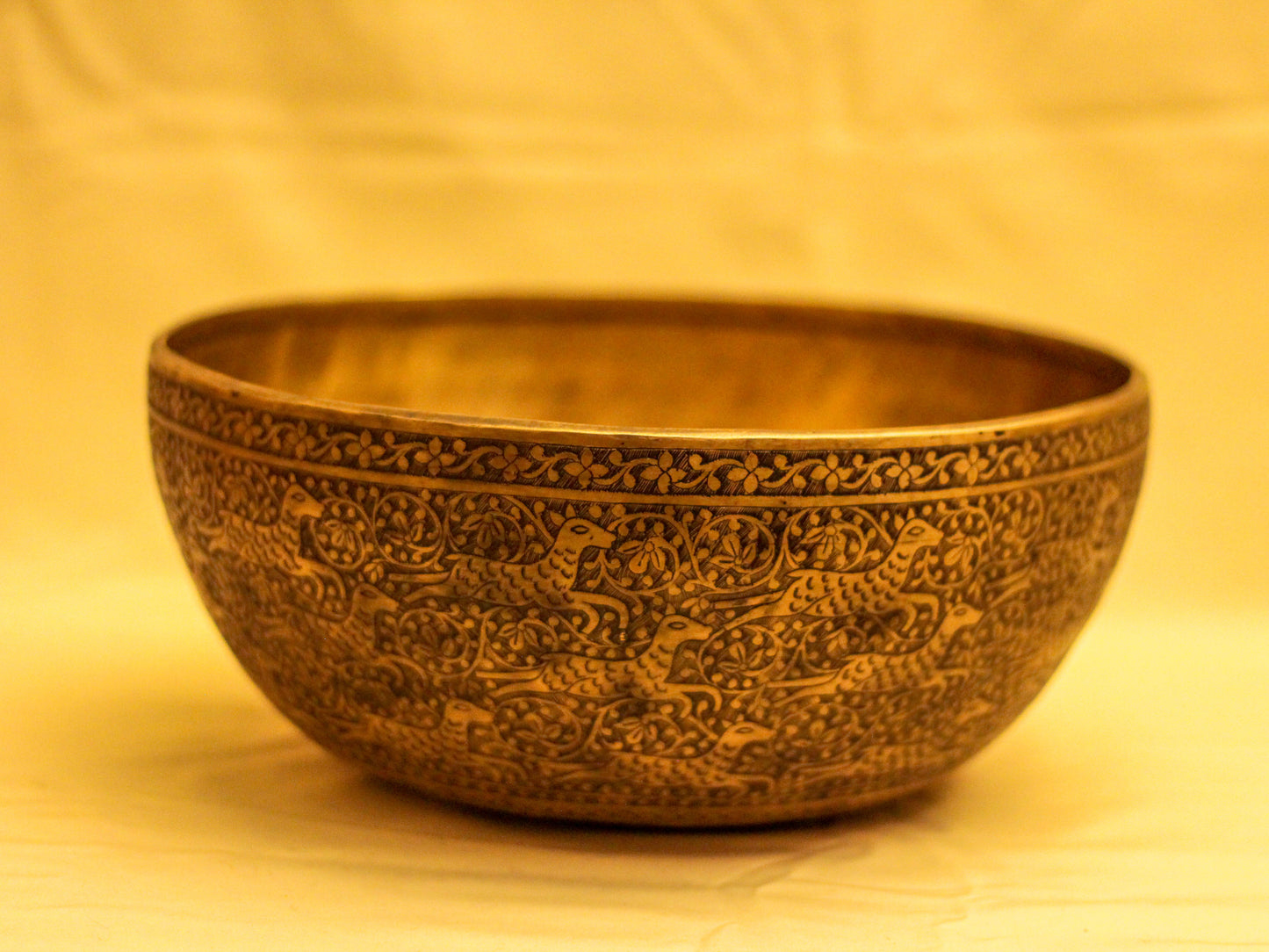 Special Carving Singing Bowl