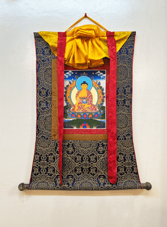 Shakyamuni Buddha Thangka With Brocade