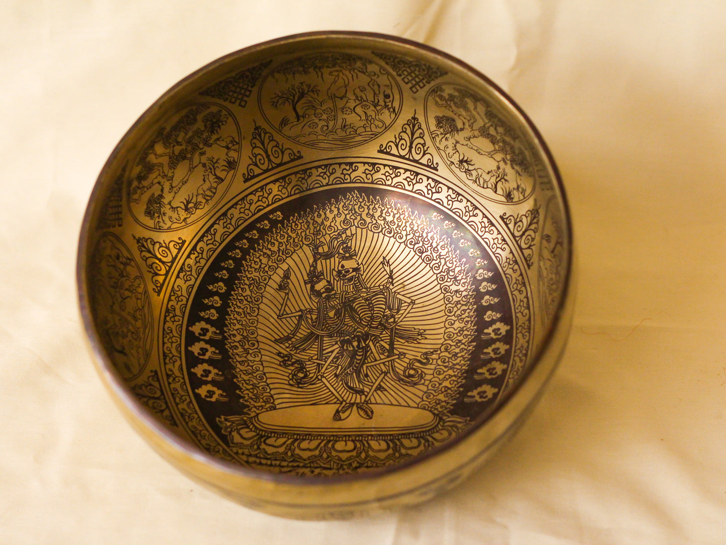 Citipati Engraved Singing Bowl