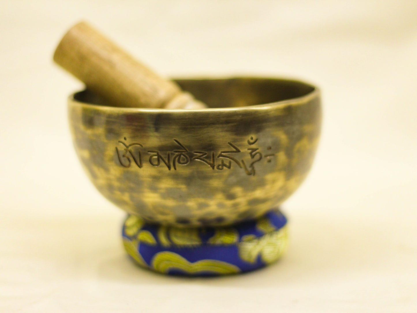 Full Moon SInging Bowl