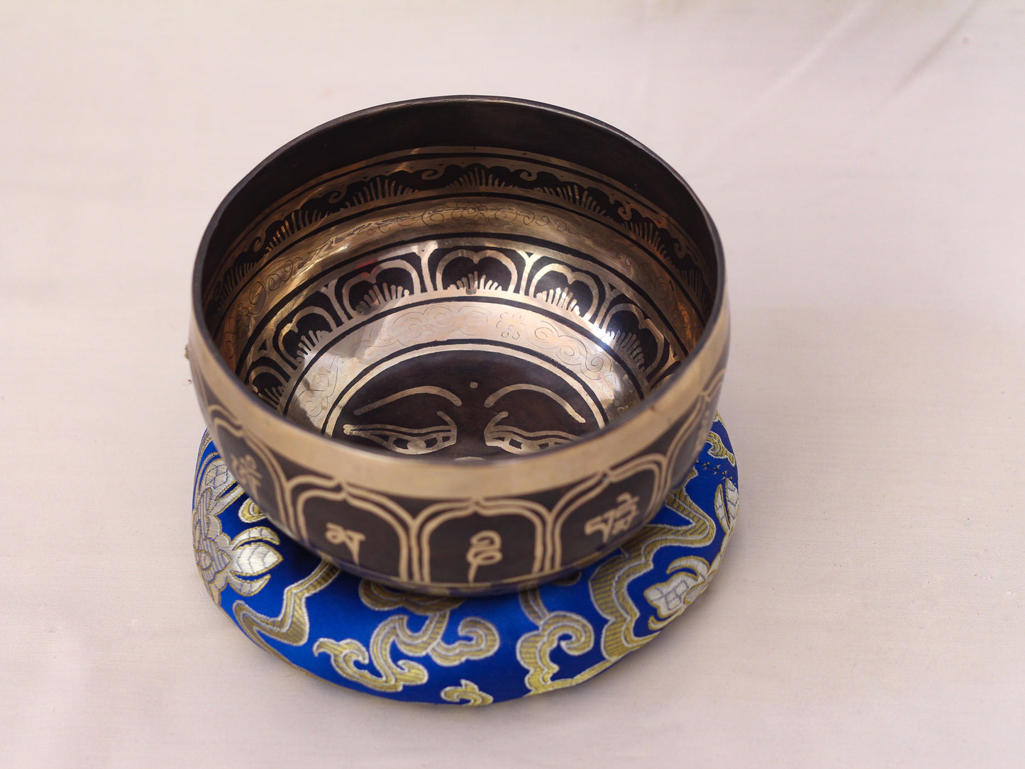 Buddha Eye Engraved Singing Bowl
