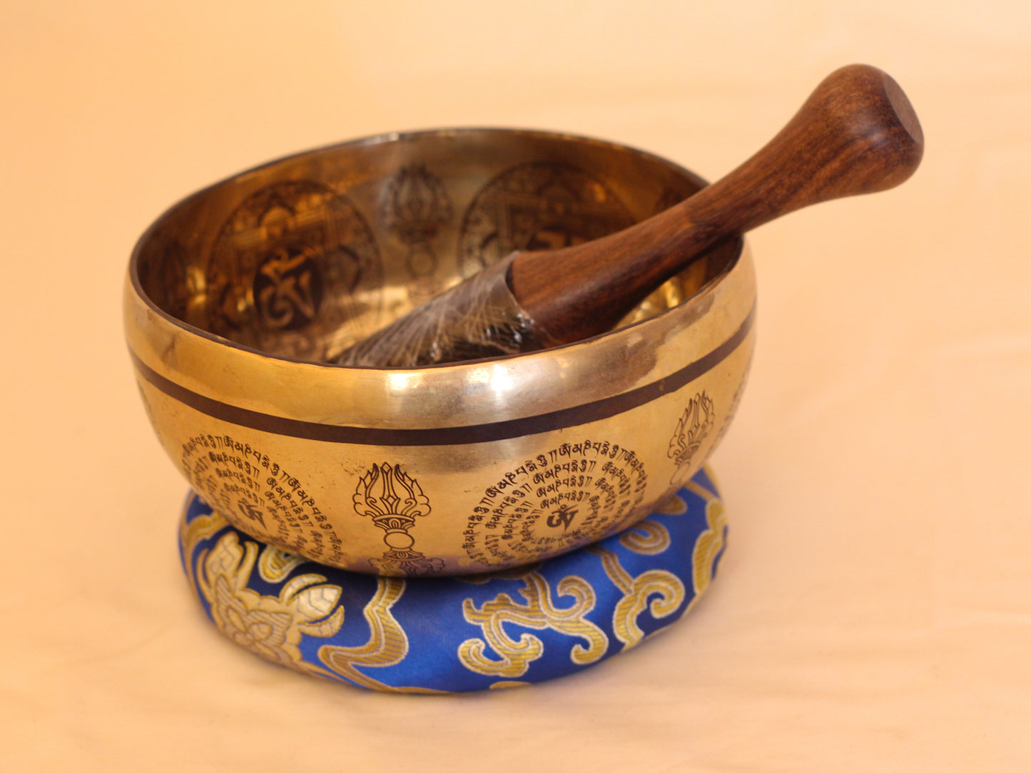 Chenrezig Engraved Singing Bowl