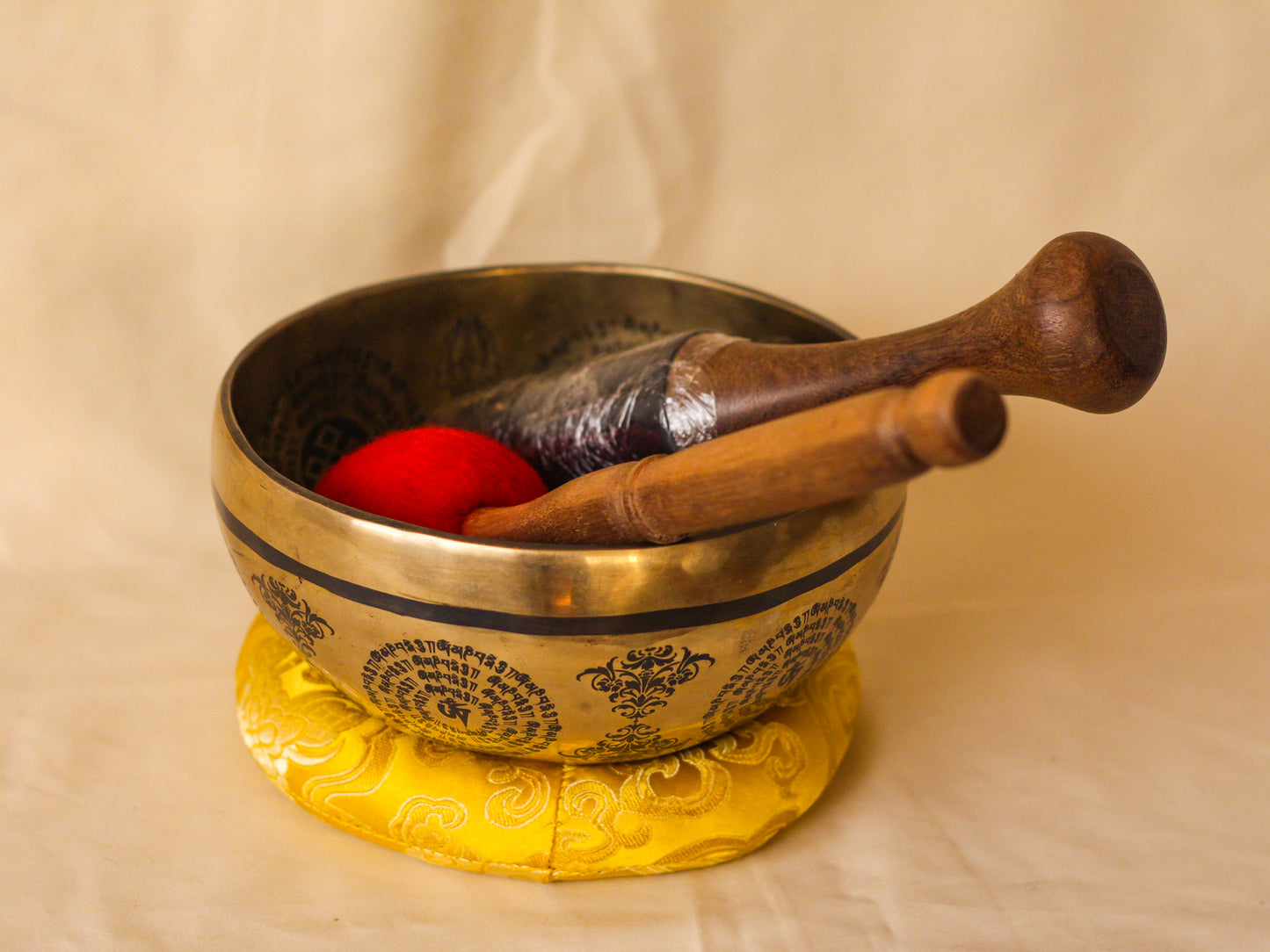 Chenrezig Engraved Singing Bowl