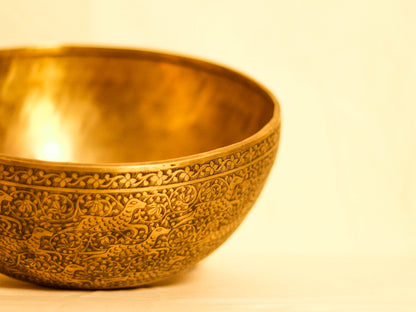 Special Carving Singing Bowl