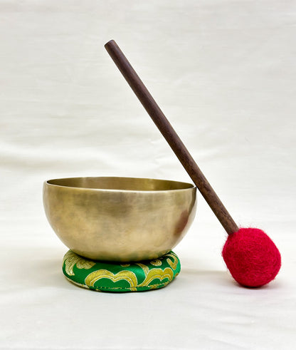 Plain Gold Singing Bowl