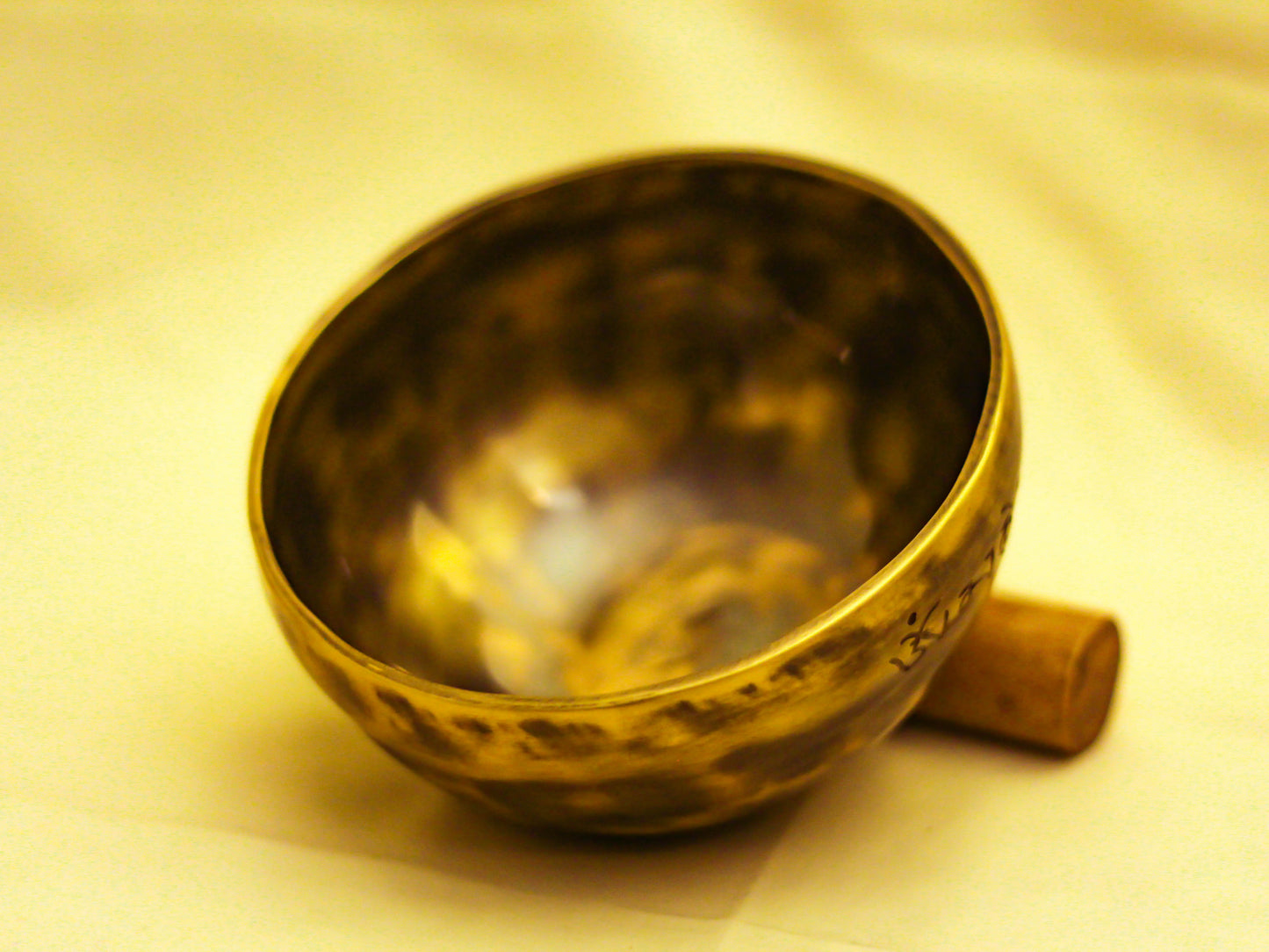 Full Moon Singing Bowl