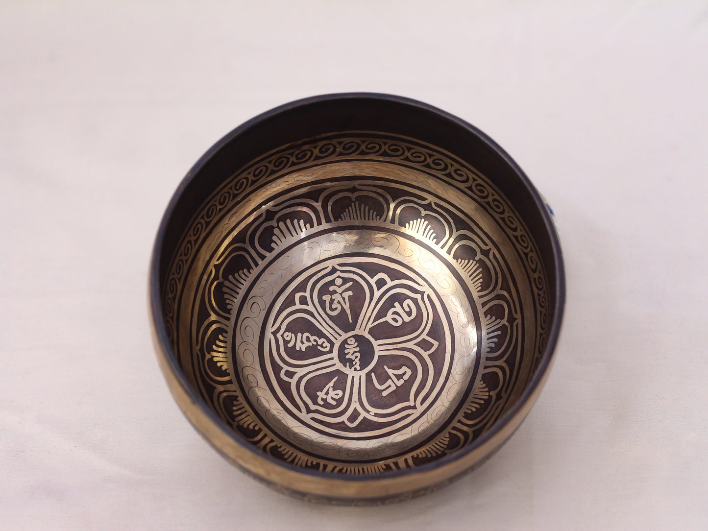 Lotus Mantra Engraved Singing Bowl