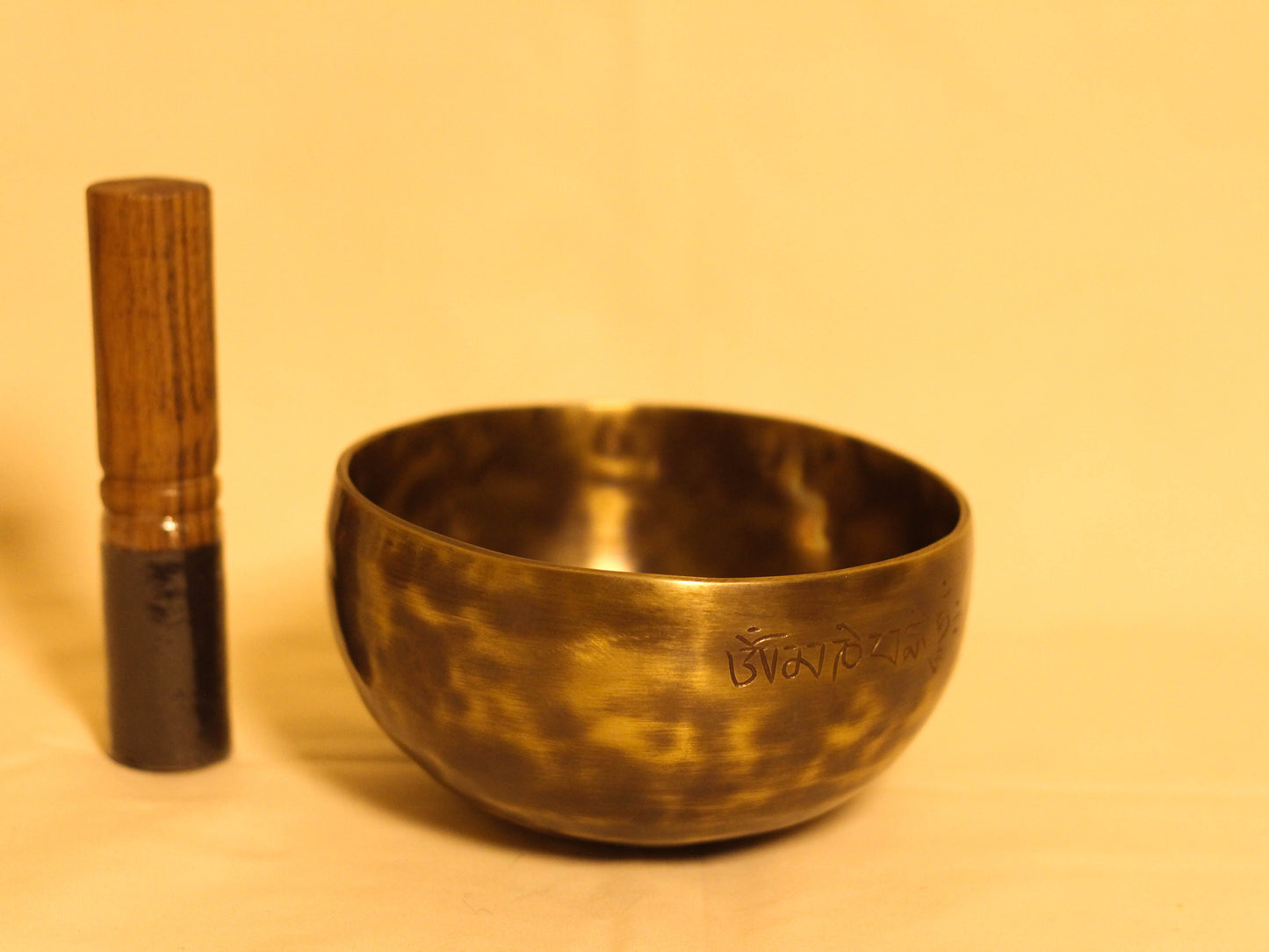 Full Moon Singing Bowl