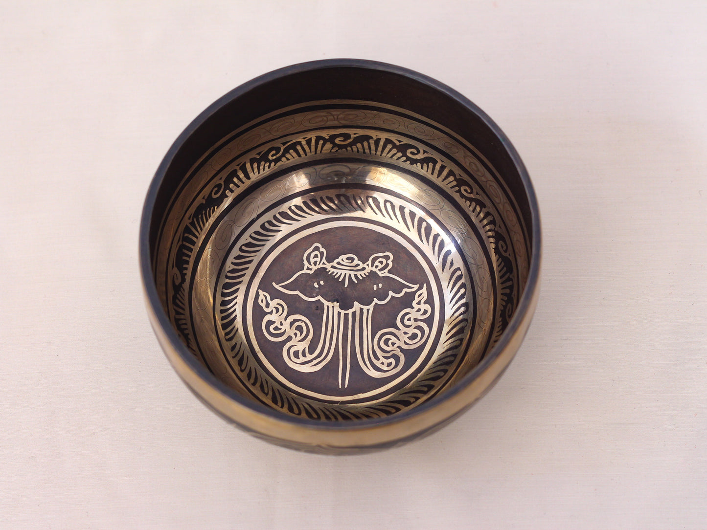 Umbrella Engraved Singing Bowl