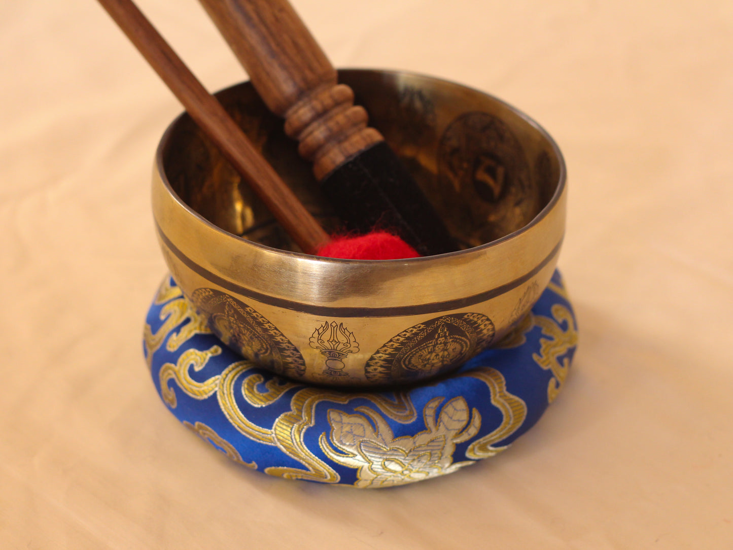 Avalokiteshvara Engraved Singing Bowl