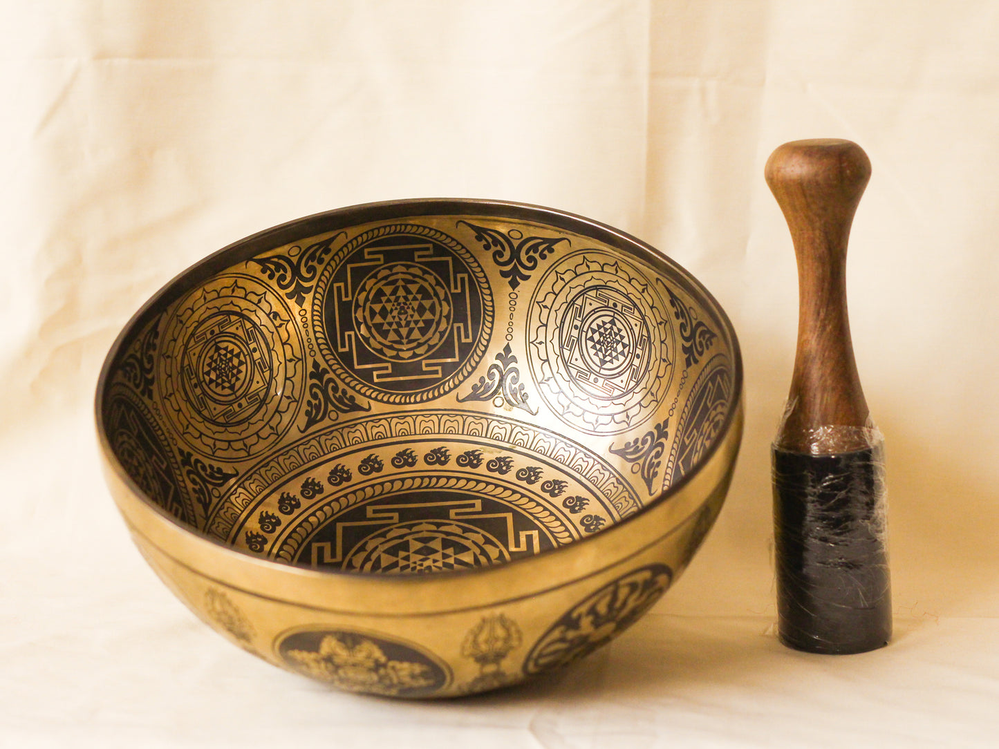 Sri Yantra Engraved Singing Bowl