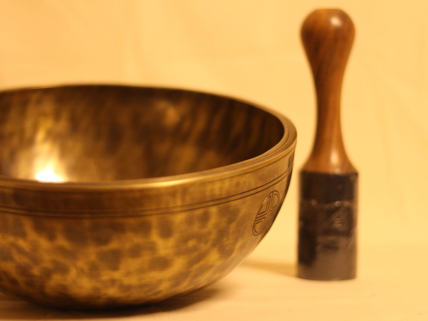 Full Moon Singing Bowl