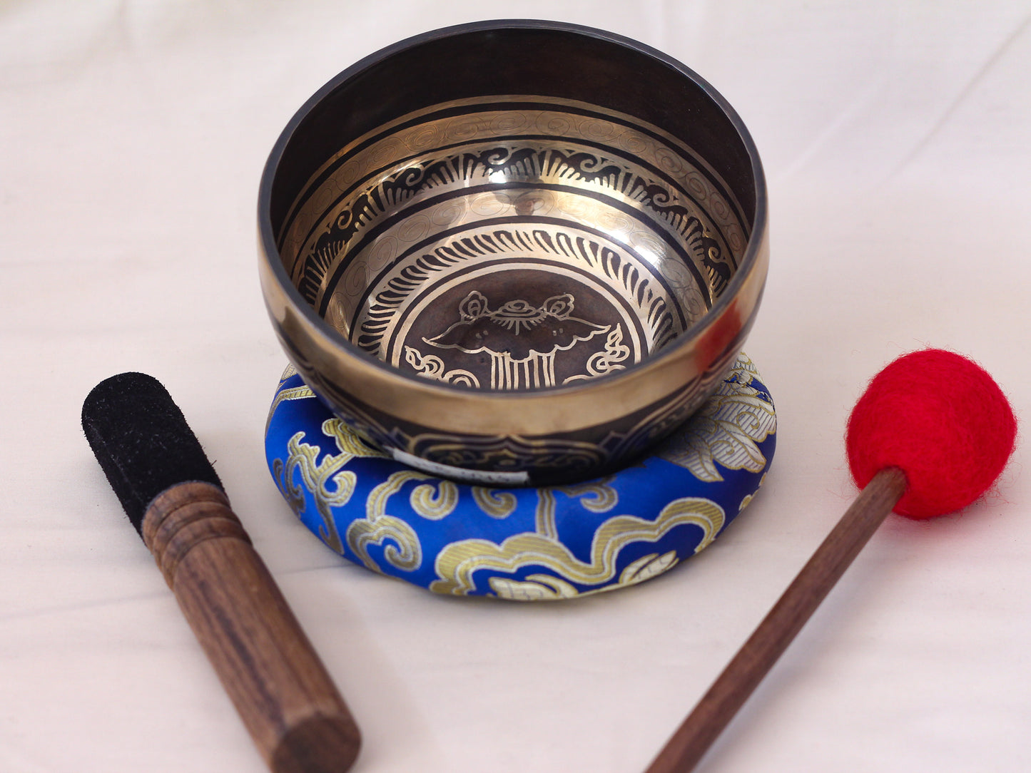 Umbrella Engraved Singing Bowl