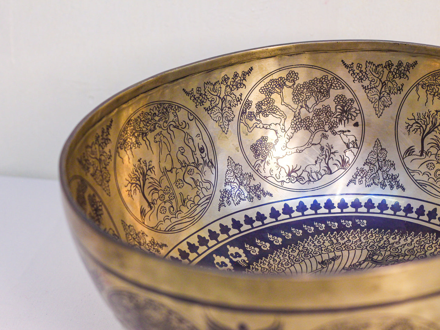 Chitipati Engraved Tibetan Singing Bowl