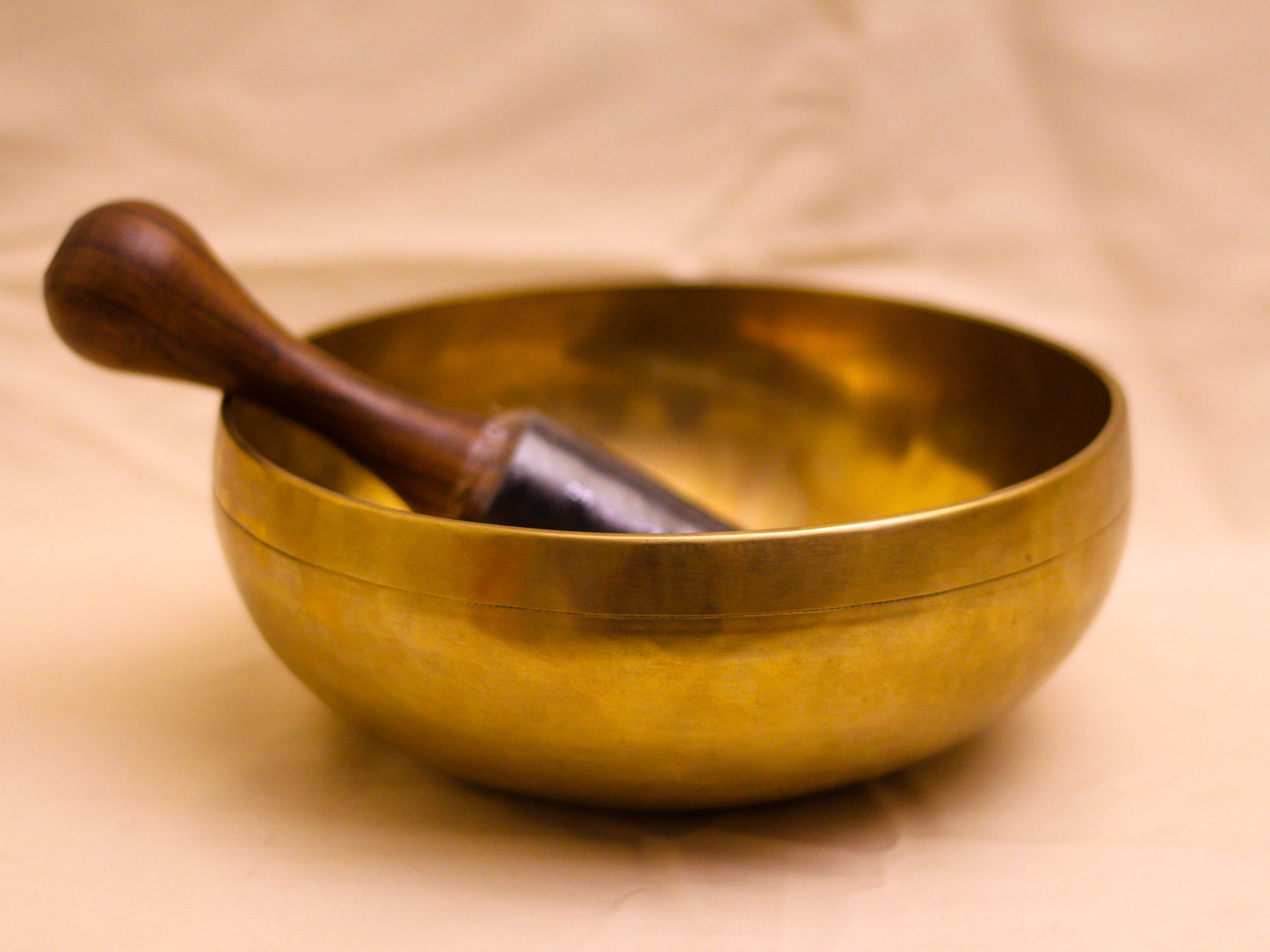 Plain Golden Singing Bowl (Big)