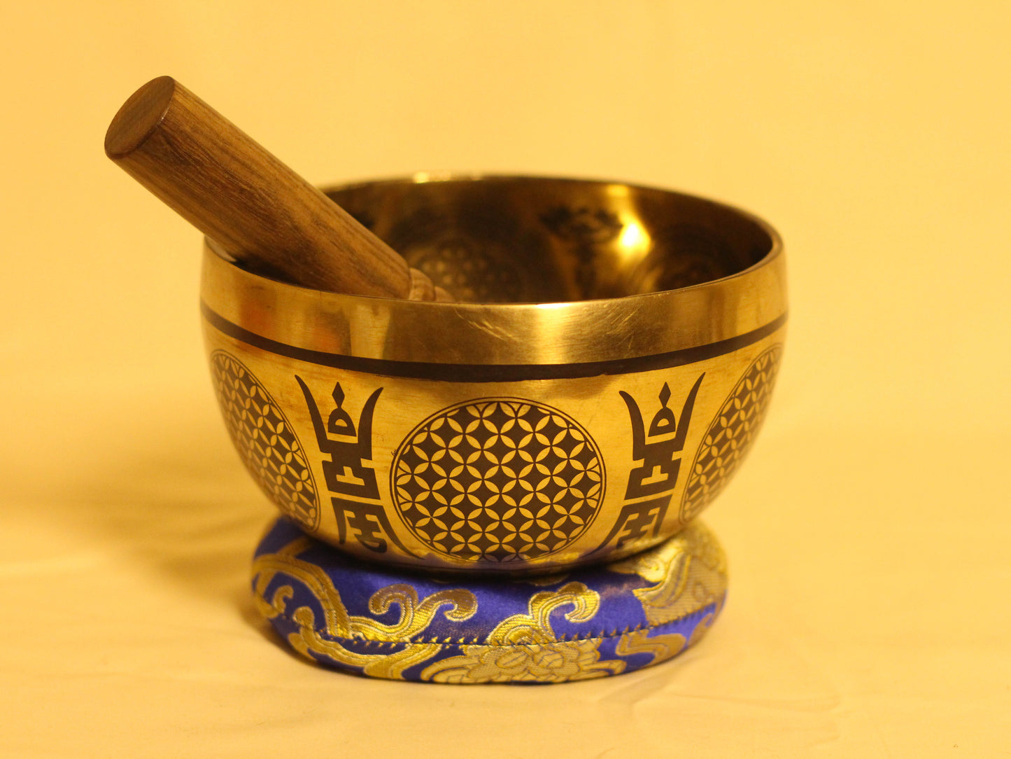 Lotus Engraved Tibetan Singing Bowl