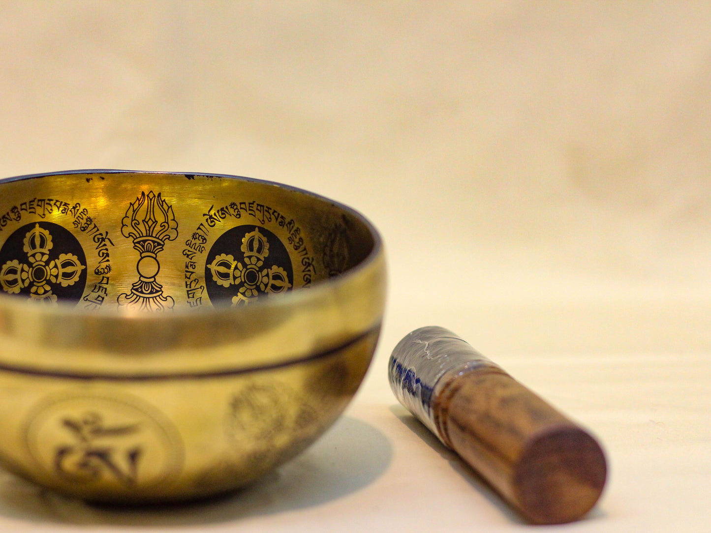Guru Rinpoche Engraved Tibetan Singing Bowl (Small)