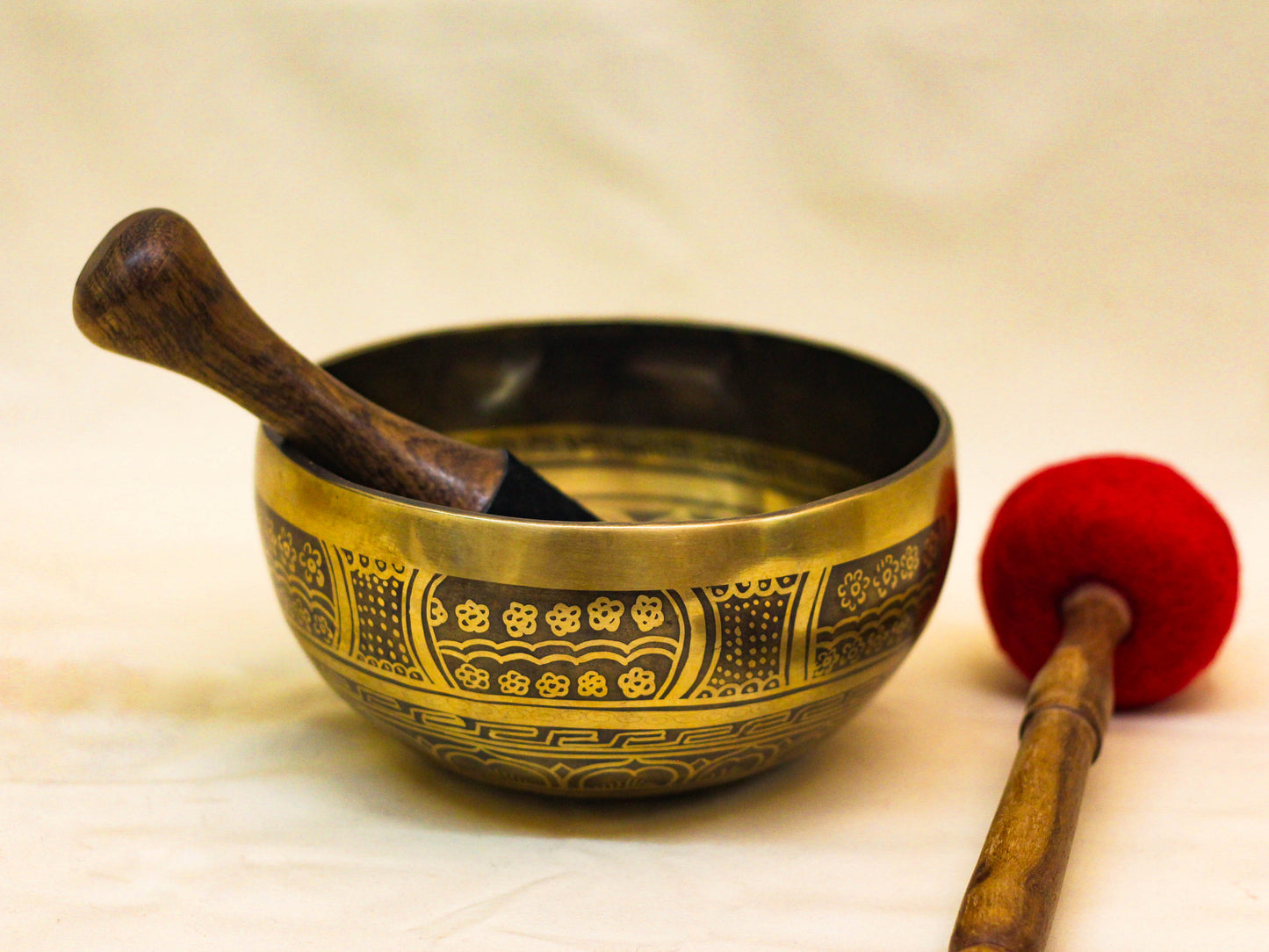 Buddha's Eye Carved Singing Bowl