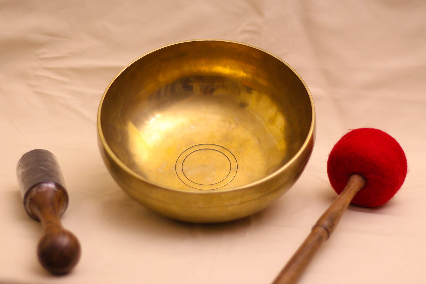 Plain Golden Singing Bowl (Big)
